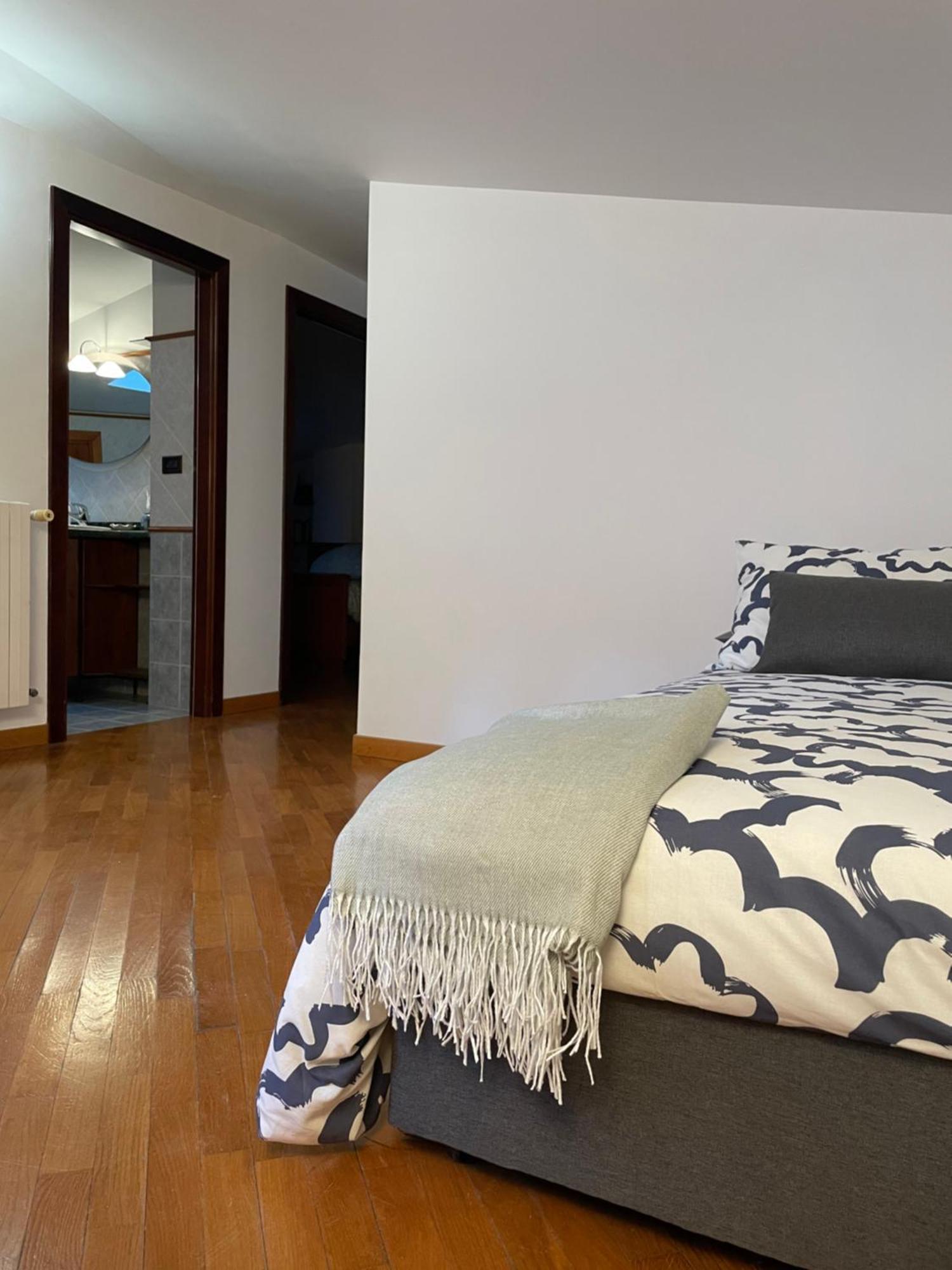 Apartmán La Casa Nel Cortile Castelbuono  Exteriér fotografie